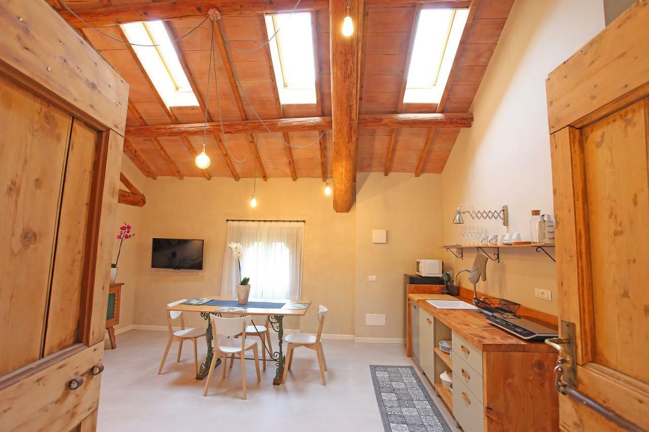 Il Bozzolo Eco Boutique Apartments ヴァレッジョ・スル・ミンチョ エクステリア 写真