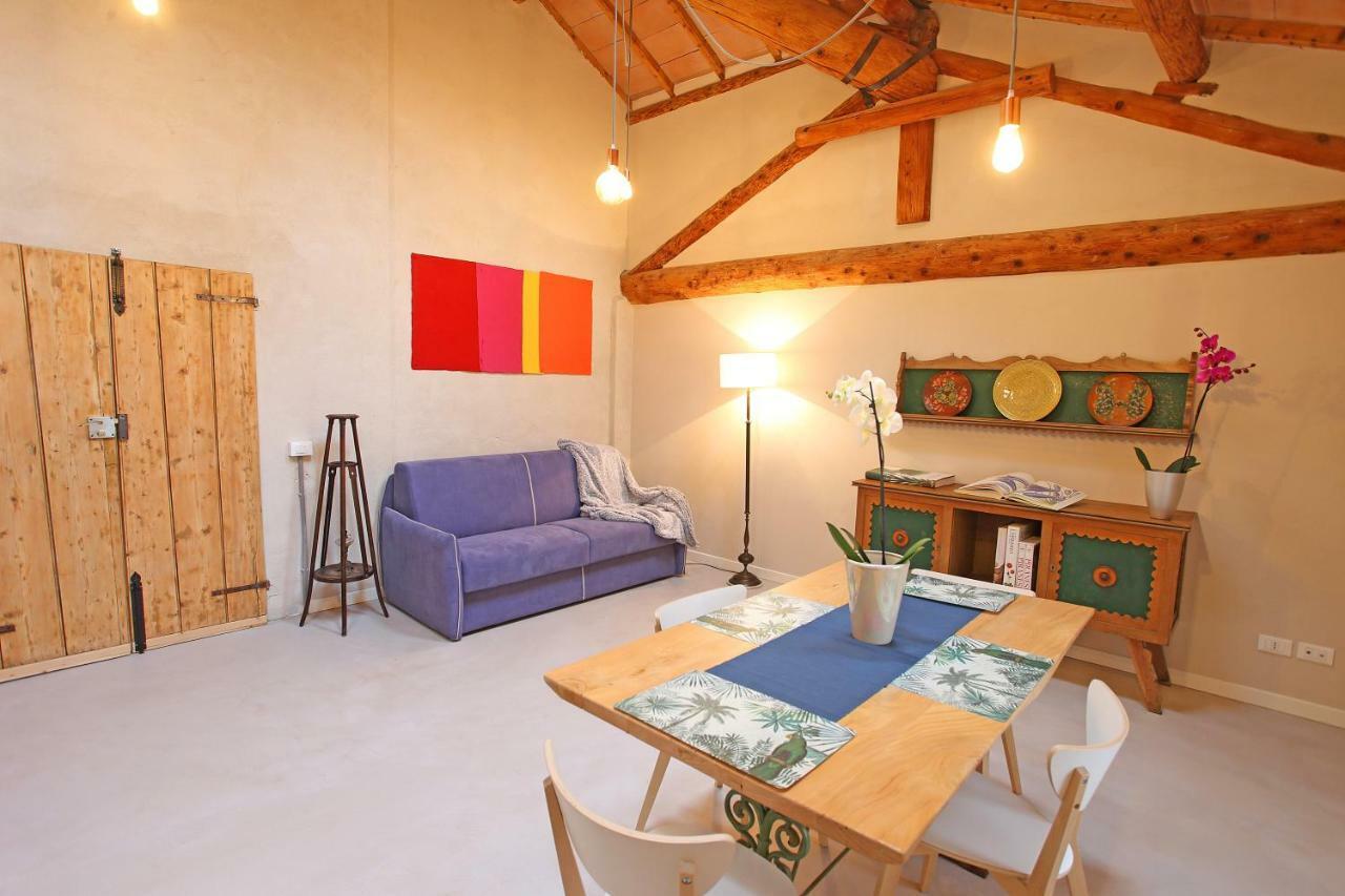 Il Bozzolo Eco Boutique Apartments ヴァレッジョ・スル・ミンチョ エクステリア 写真