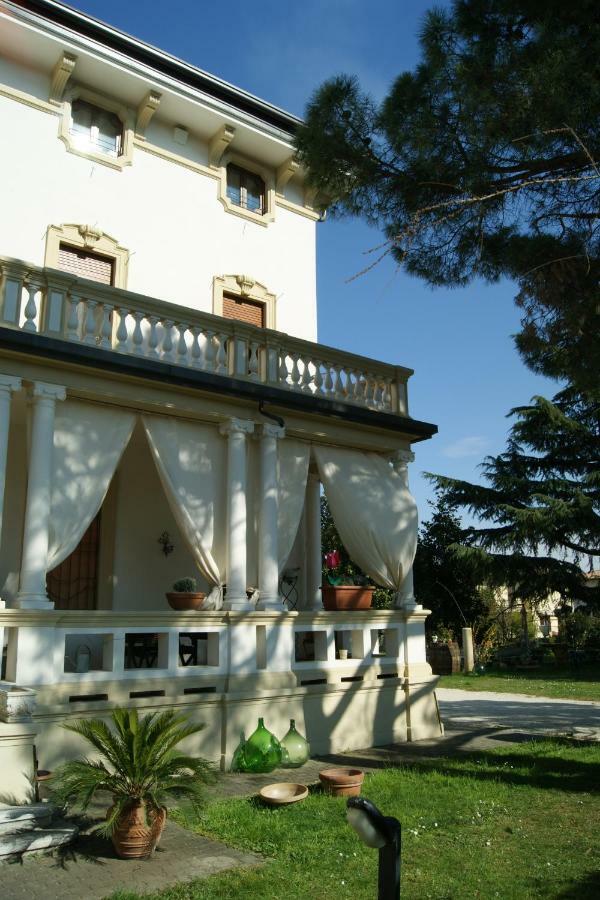Il Bozzolo Eco Boutique Apartments ヴァレッジョ・スル・ミンチョ エクステリア 写真