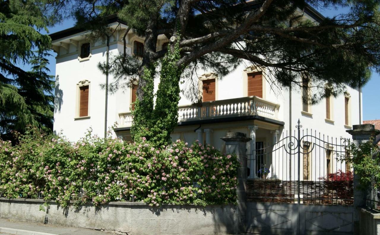 Il Bozzolo Eco Boutique Apartments ヴァレッジョ・スル・ミンチョ エクステリア 写真