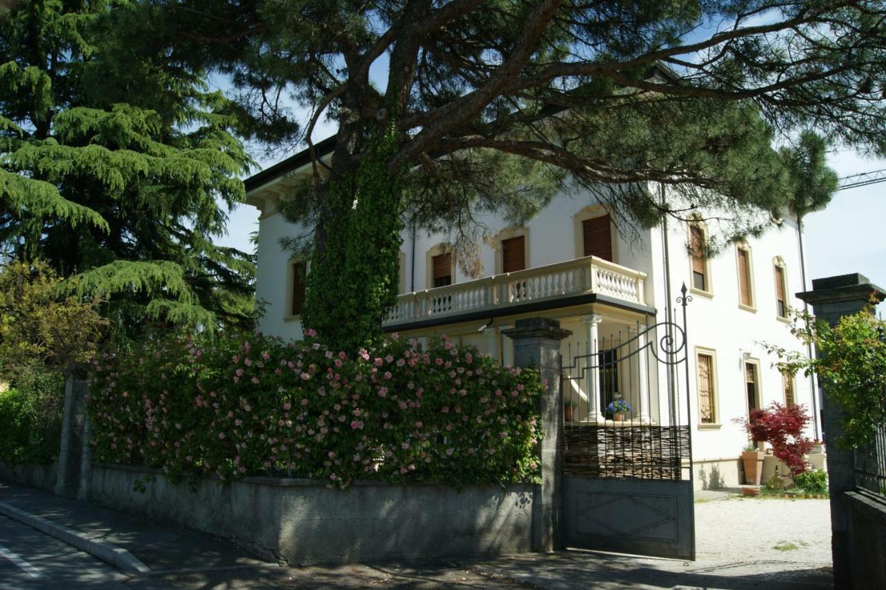Il Bozzolo Eco Boutique Apartments ヴァレッジョ・スル・ミンチョ エクステリア 写真